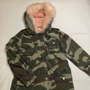 Vintage Havana girls faux fur trim Camo jacket